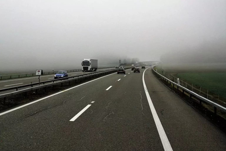 Zarządzanie flotą ciężarową: Nowoczesne rozwiązania od Truck Care